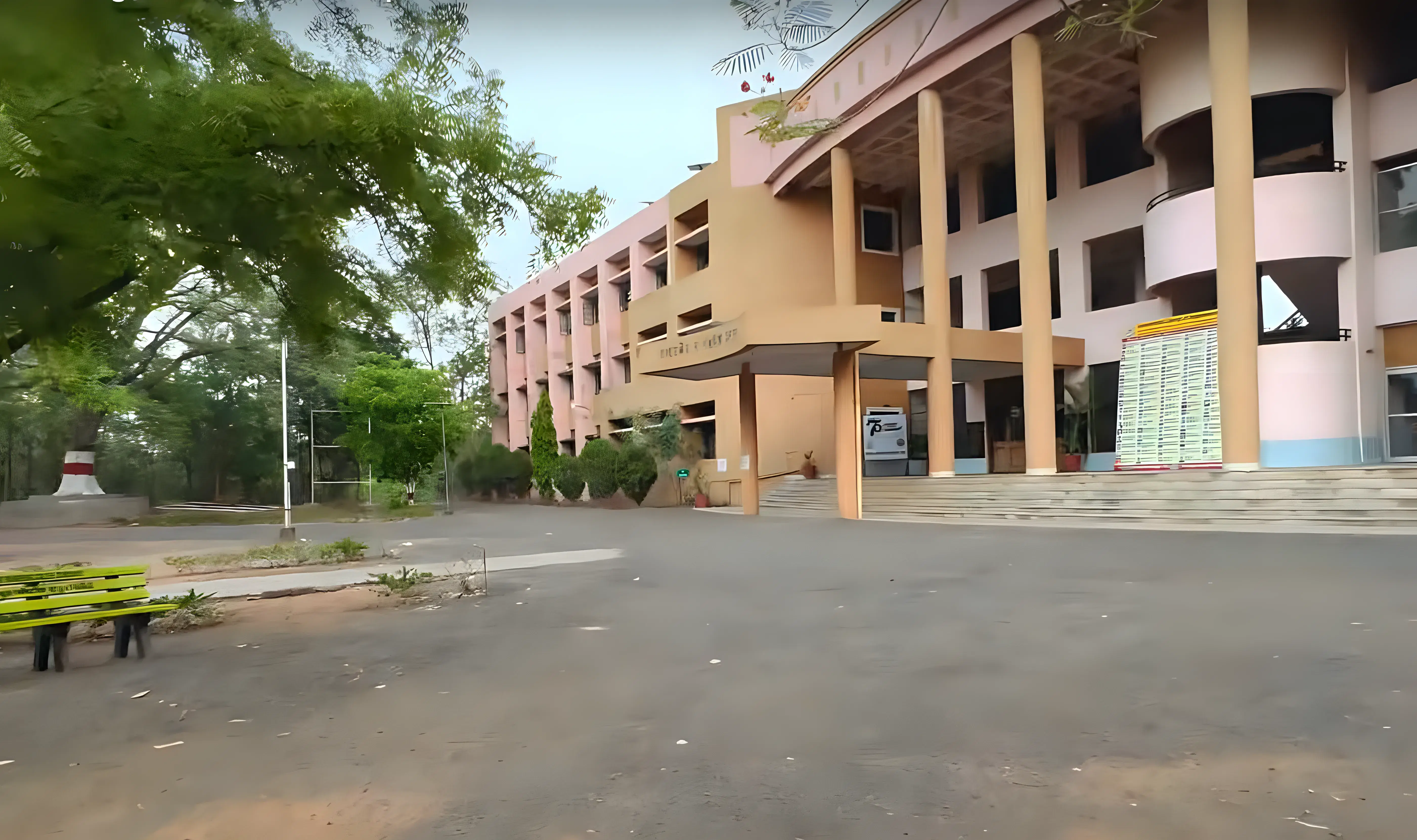 Government College of Engineering Chandrapur campus photo 2